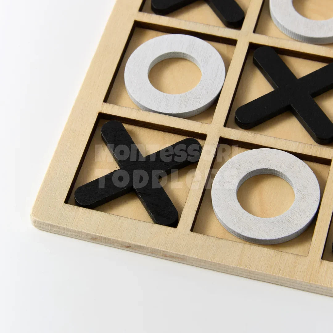 Momi Toys Wooden Tic Tac Toe Game