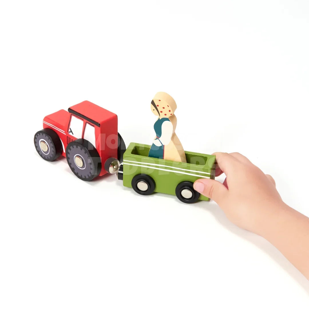 Momi Toys Wooden Travel Farm