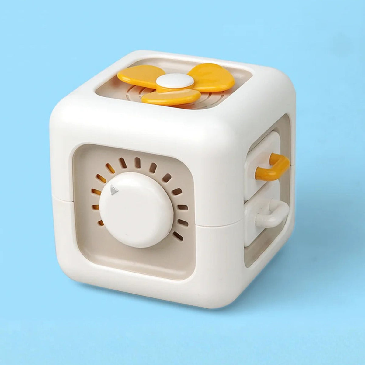 Momi Toys 6-in-1 Activity Cube