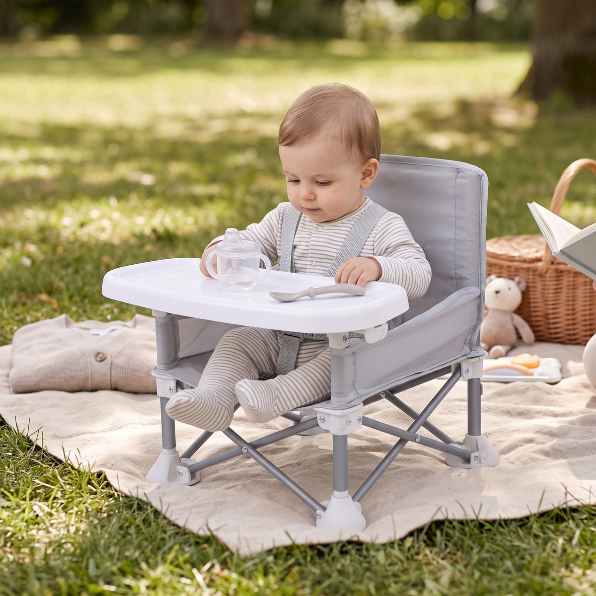 Momi Toys Travel Booster Seat, Portable Folding High Chair