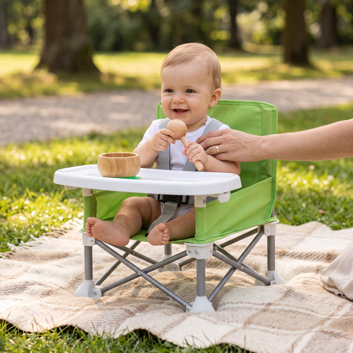 Momi Toys Travel Booster Seat, Portable Folding High Chair