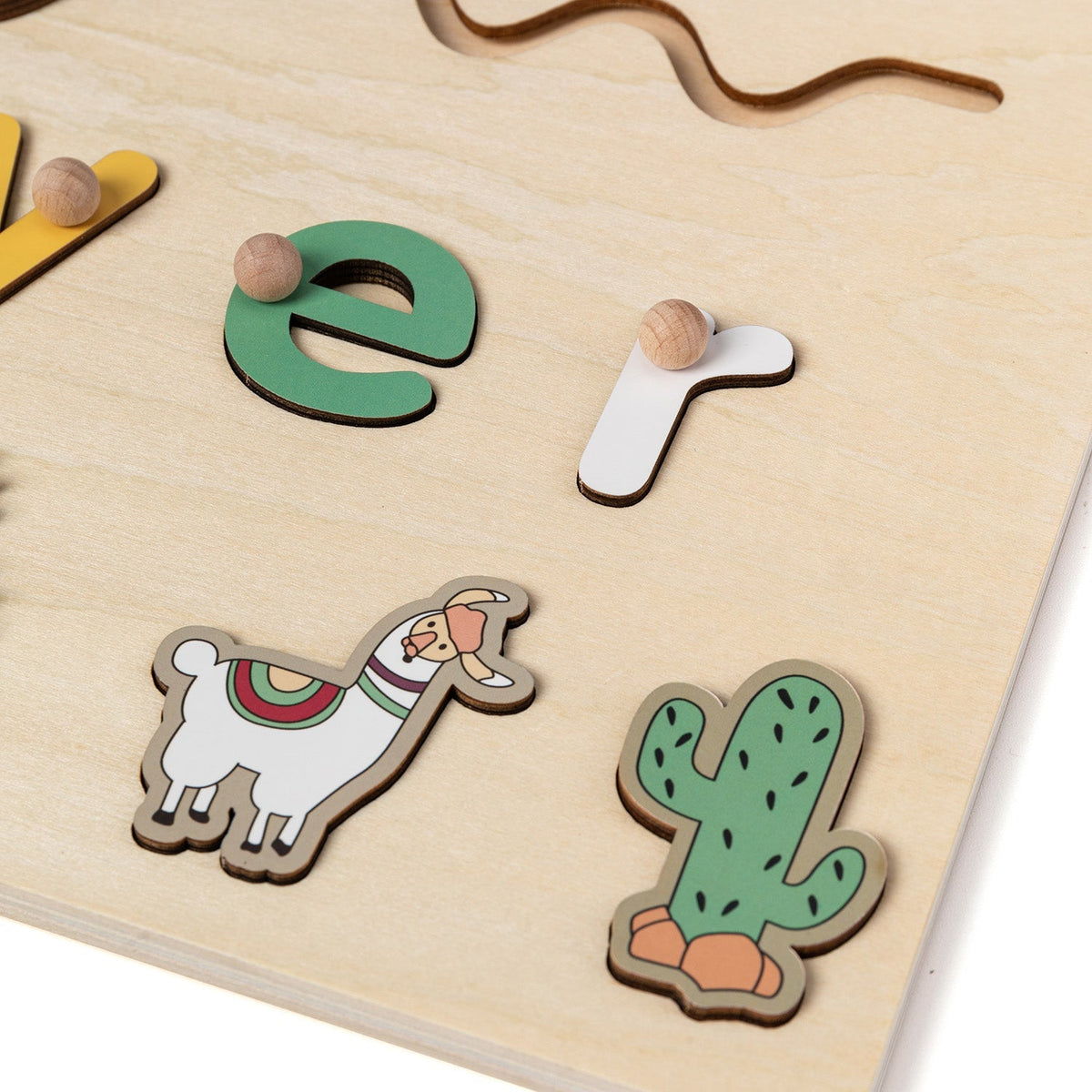 Momi Toys Personalized Wooden Name Puzzle
