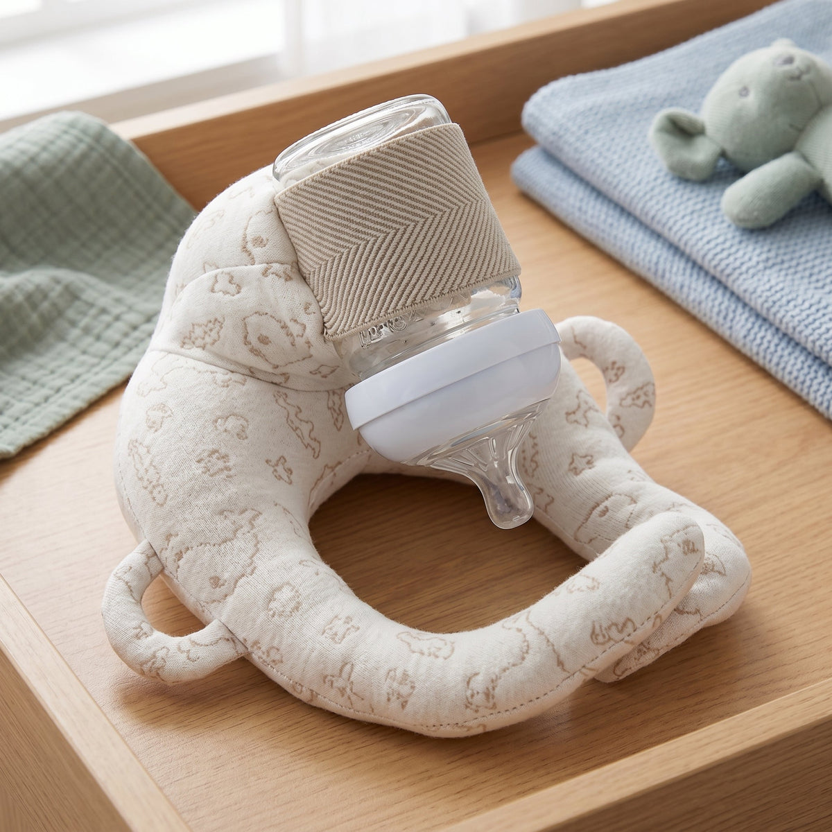 Momi Toys Baby Bottle Holder, Hands Free Feeding Pillow