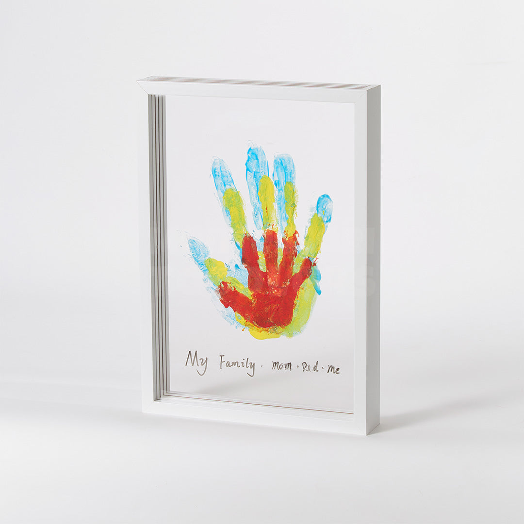 Momi Toys Family Handprint Frame Kit