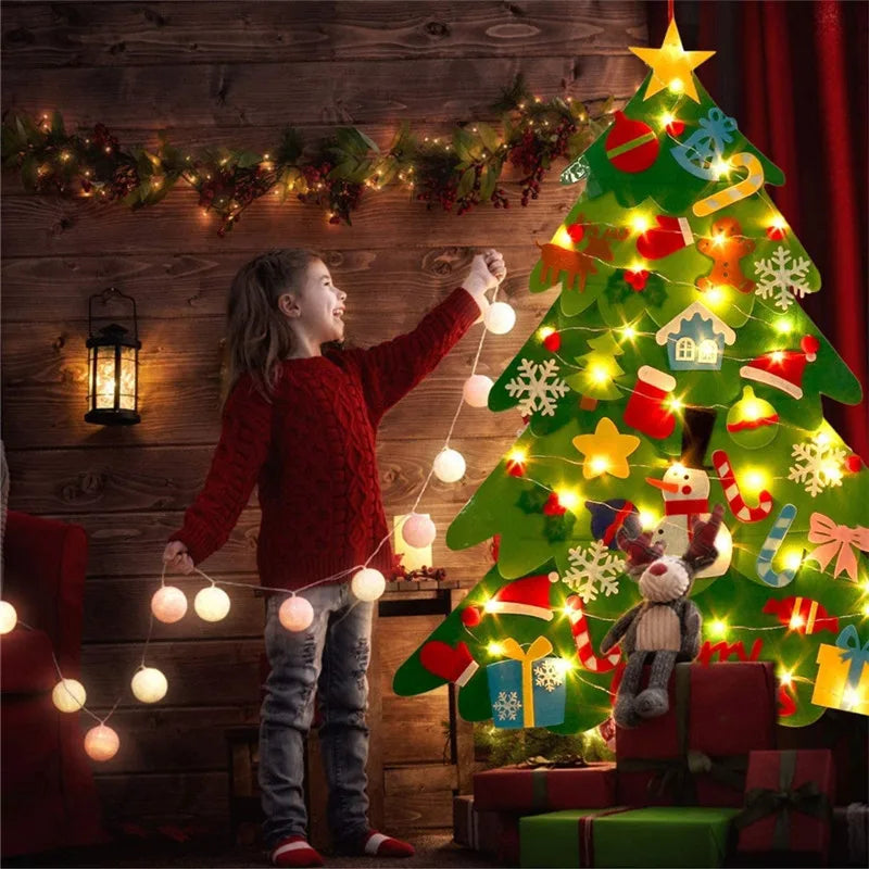 Momi Toys Felt Christmas Tree