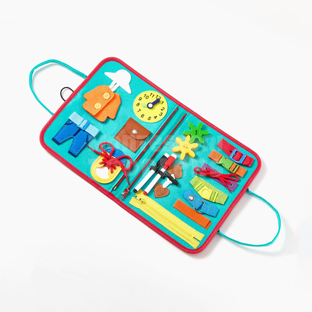 Momi Toys Busy Travel Bag