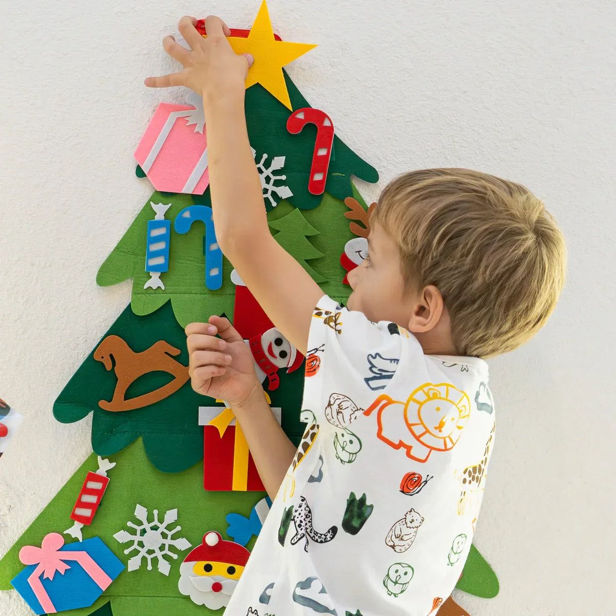 Momi Toys Felt Christmas Tree