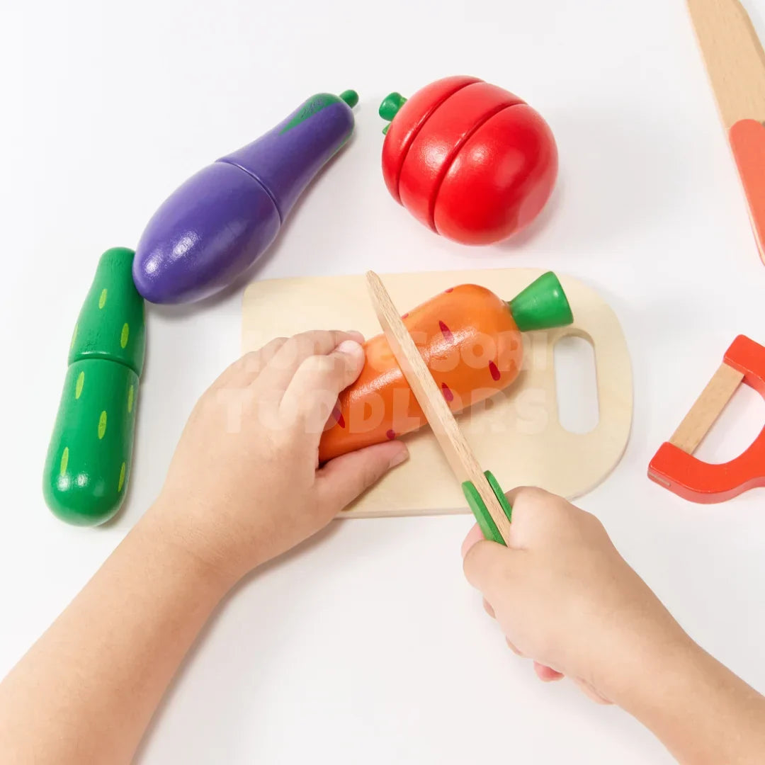 Momi Toys Wooden Cutting Fruits & Vegetables Set