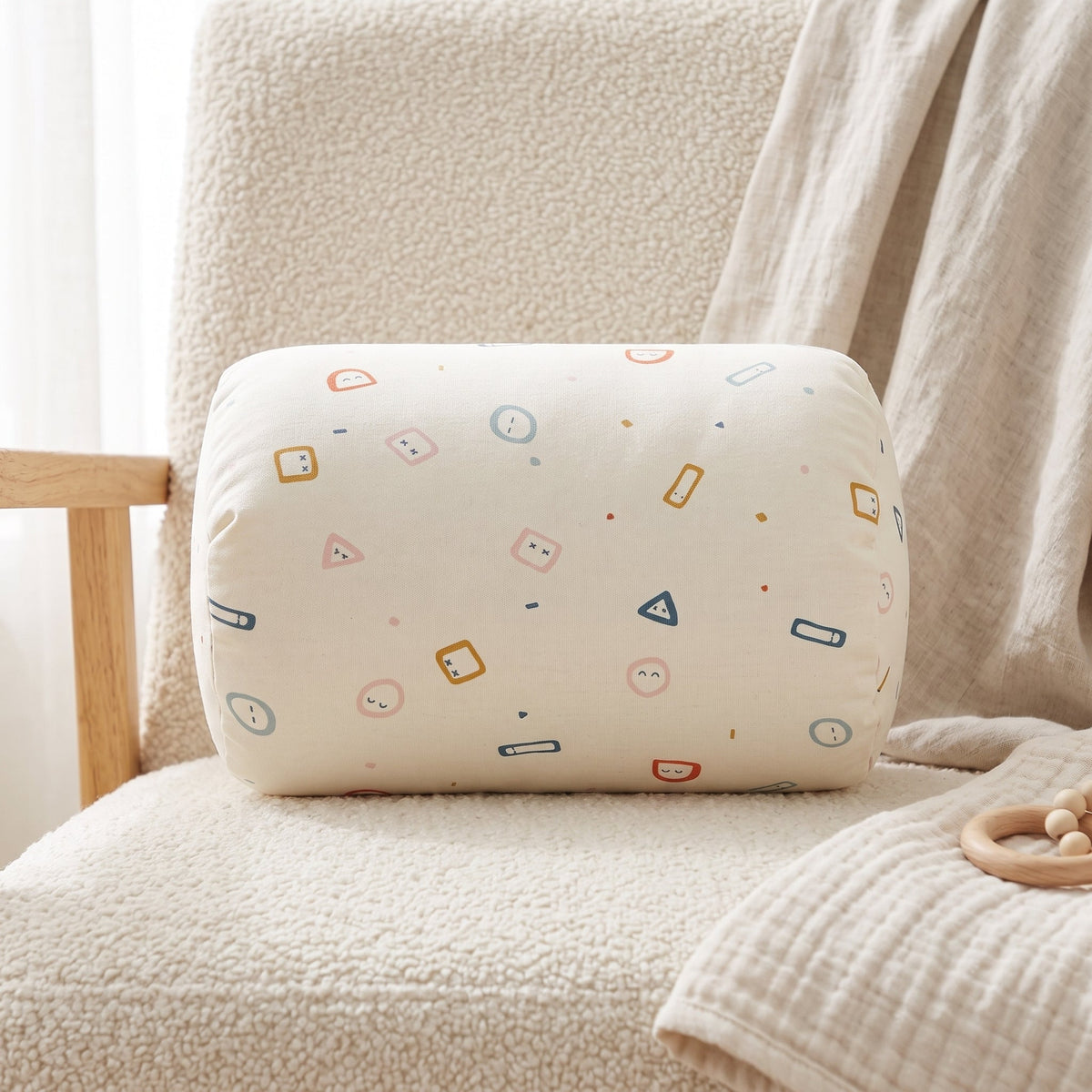 Momi Toys Nursing Arm Pillow for Feeding