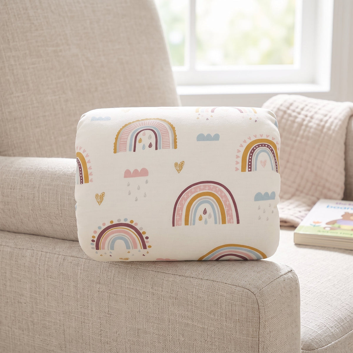 Momi Toys Nursing Arm Pillow for Feeding
